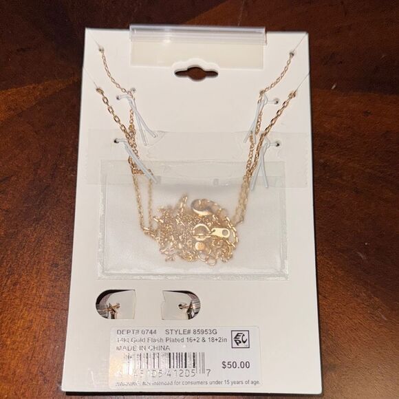 Unwritten Gold and White Layered Necklace Set - Picture 2 of 2